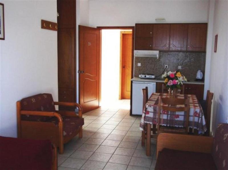Abella Hotel 3*