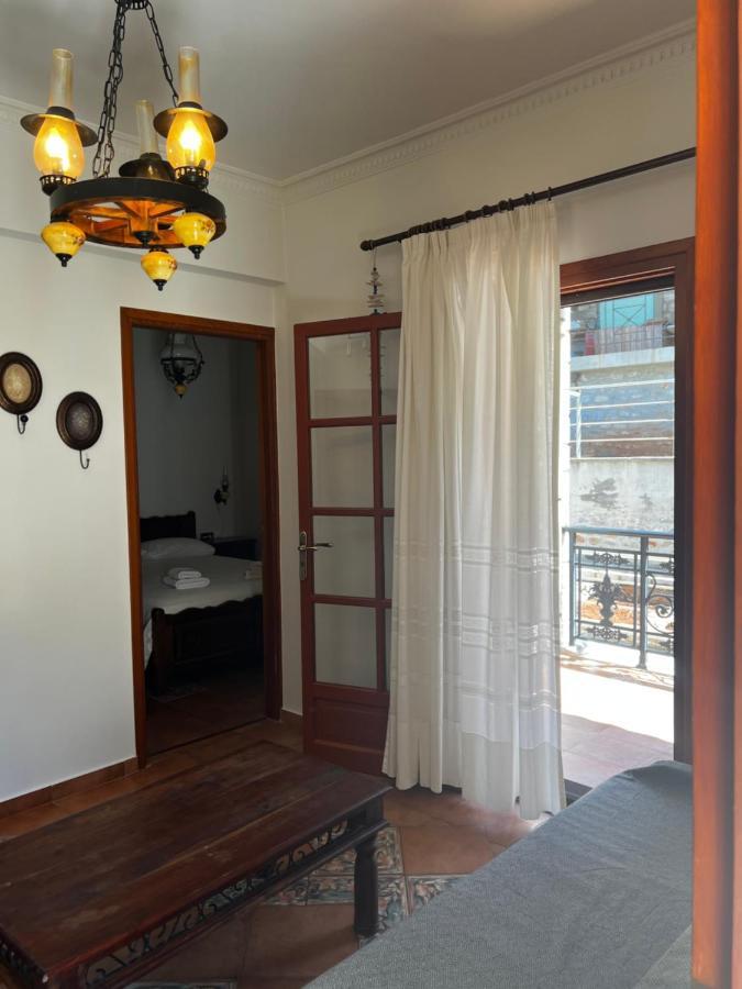 Limeni Studios Guest house