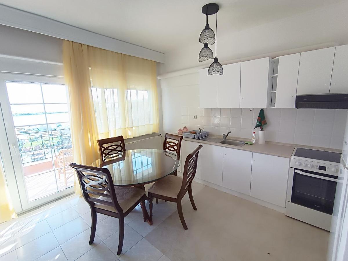 H_paradise Apartment *