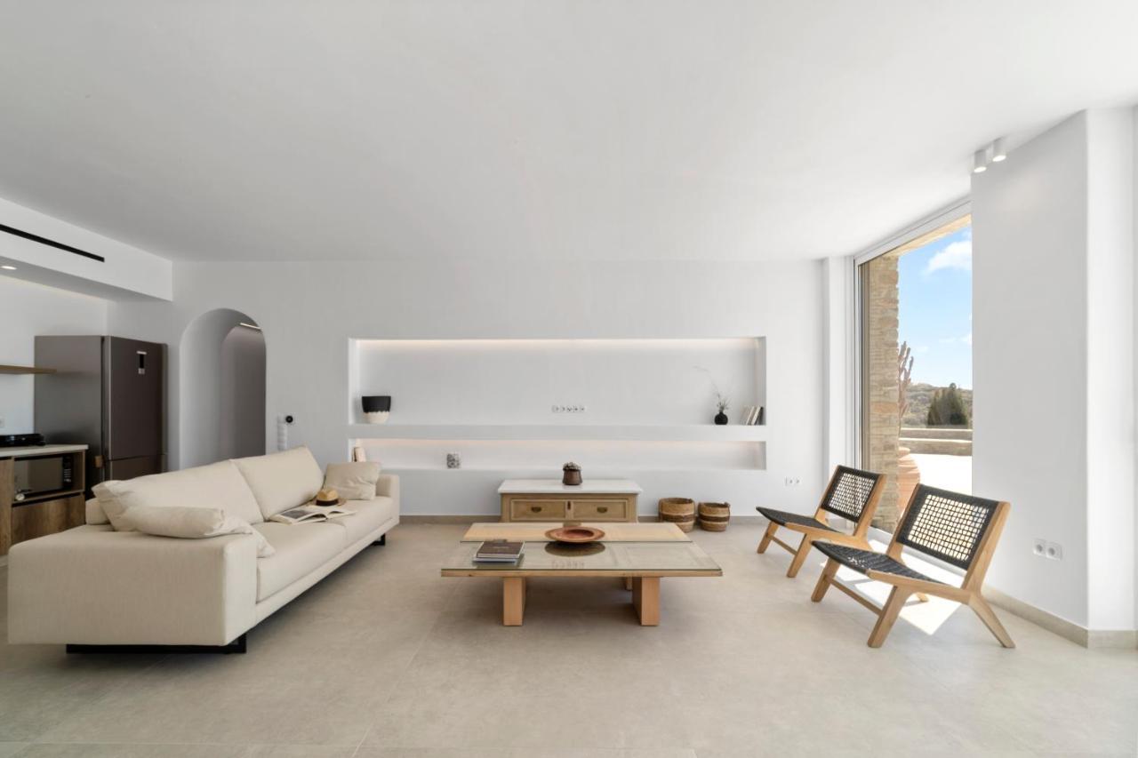 Thalassa, Beachfront, Private Pool & Sunset Views By Explore Andros