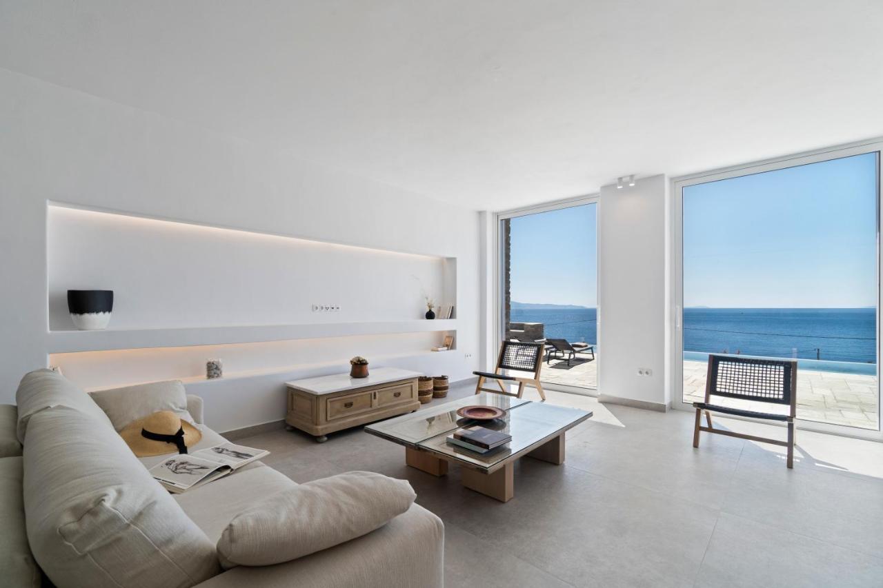 Thalassa, Beachfront, Private Pool & Sunset Views By Explore Andros Holiday home