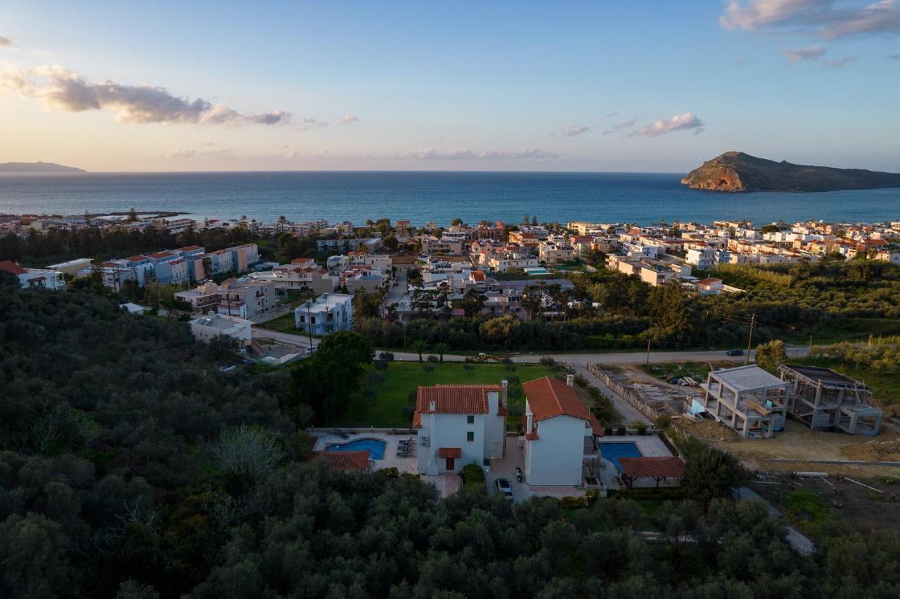 Villa Eleftheria Private Pool/garden/view/3bdrms/3.5bthrms *