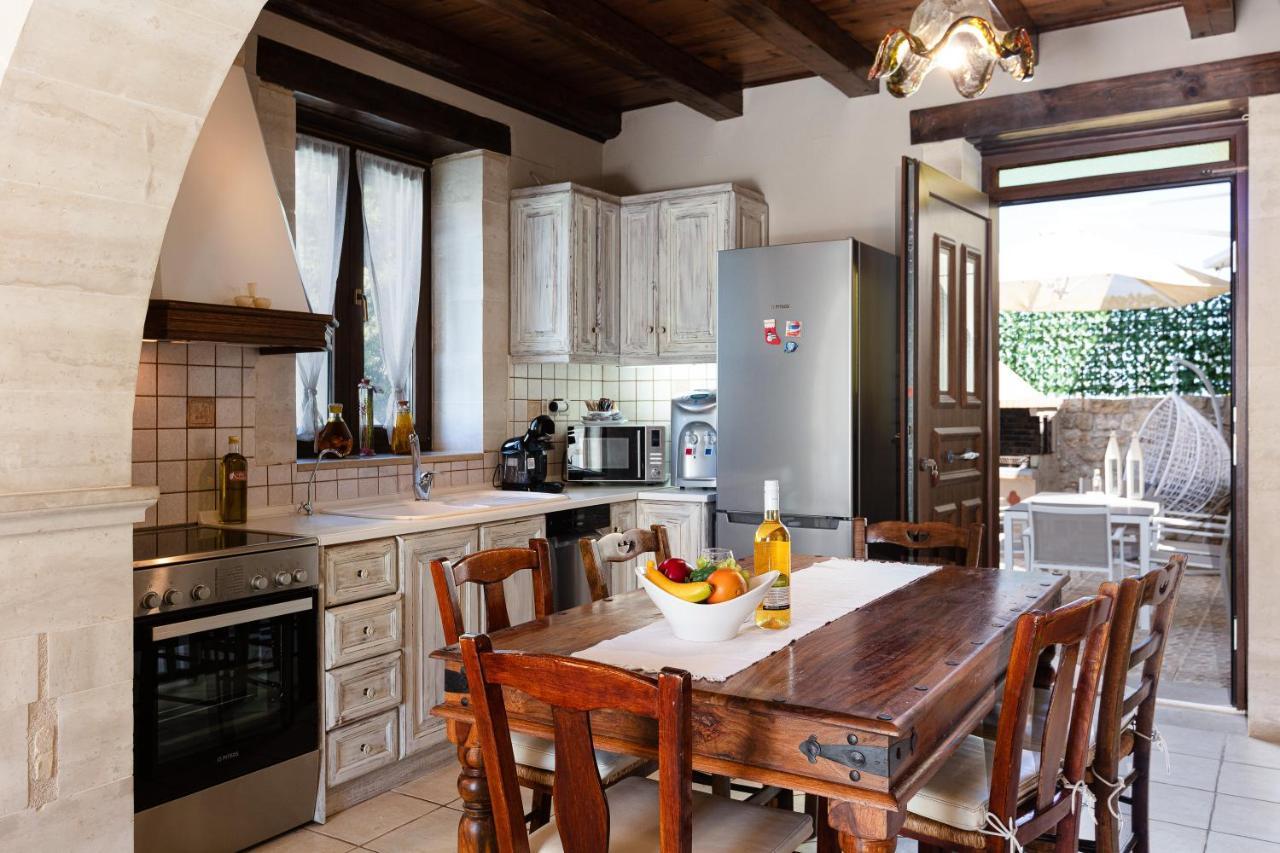 Villa Sokaki Villas, Rustic Ambience