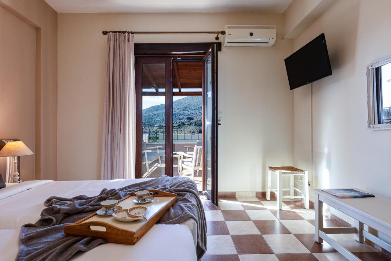 Villa Sokaki Villas, Rustic Ambience
