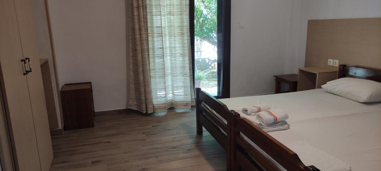 Valachis Apartment *