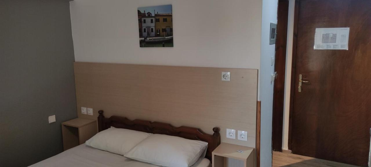 Valachis Apartment