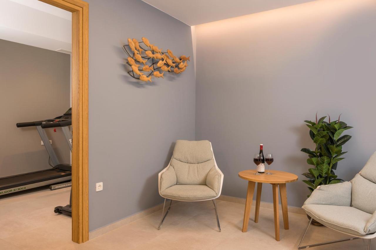 Villa Imperium Luxury Villas-sauna, Jacuzzi, Heated Pool & Gym-chania *