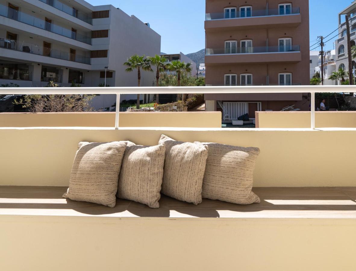 Renata Mare Beachside Apartment *
