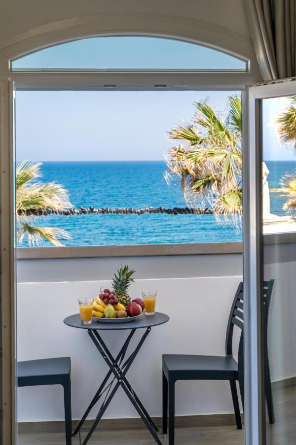 Renata Mare Beachside *