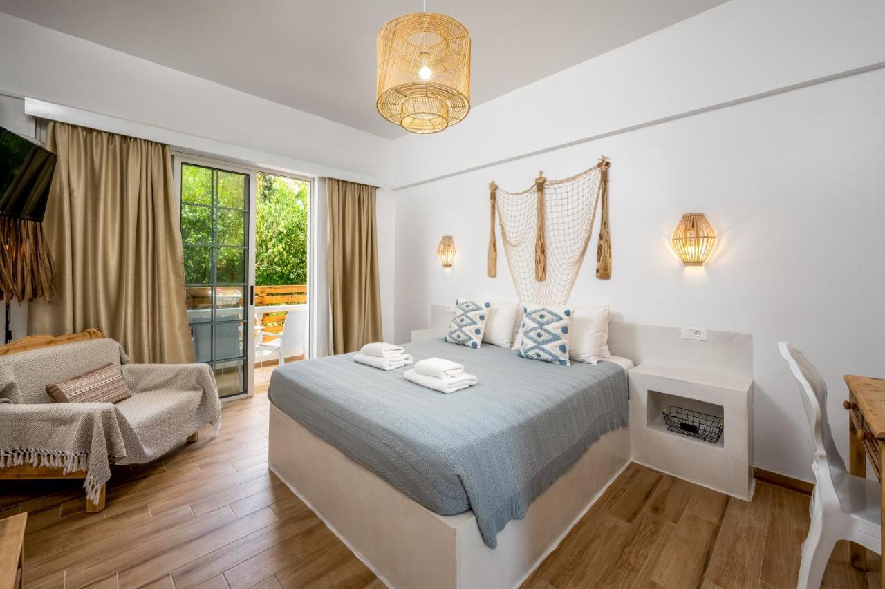 Afroditi Superior Aparthotel