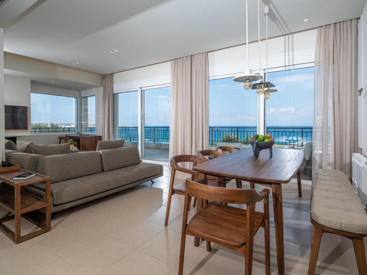 Zuzu Riviera Living Holiday home