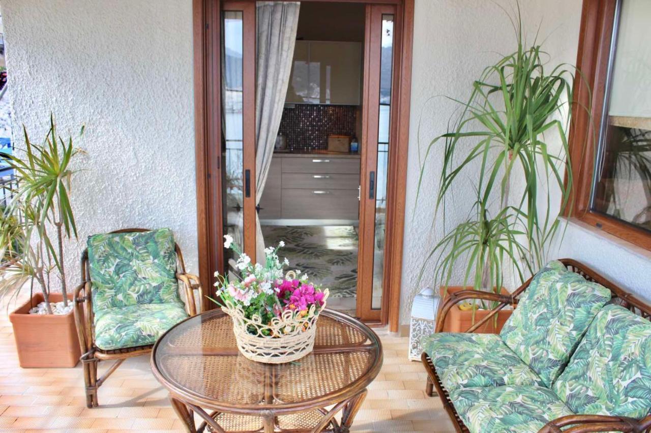 Suiteviewporos Apartment
