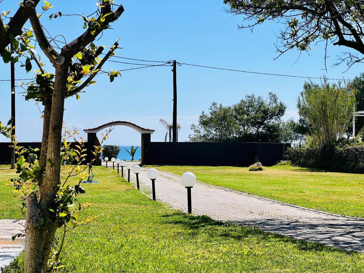 Gazonia Family Estate Guest house