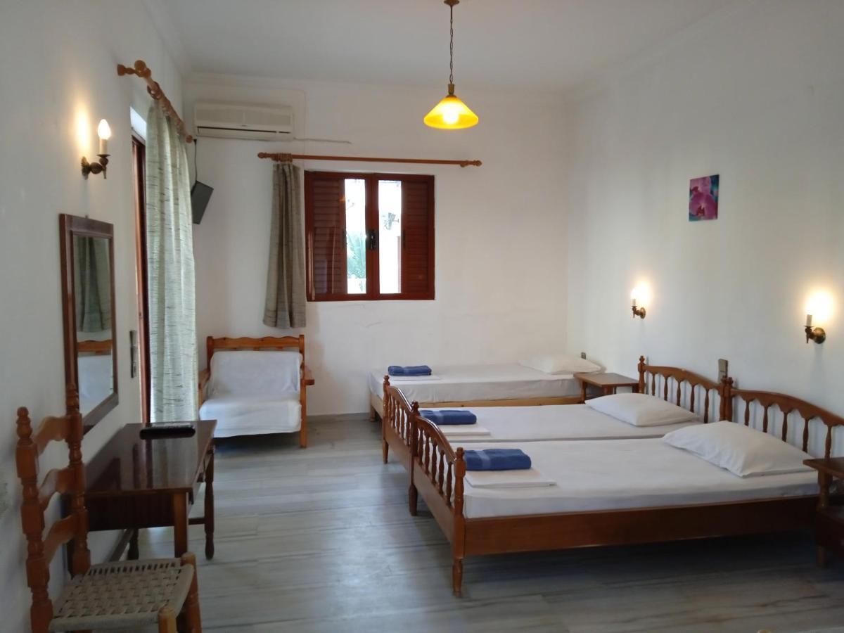 Renesis Apartment