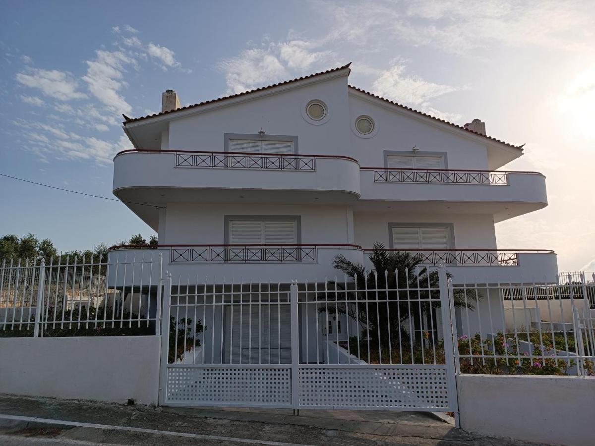 Socrates Apartment *