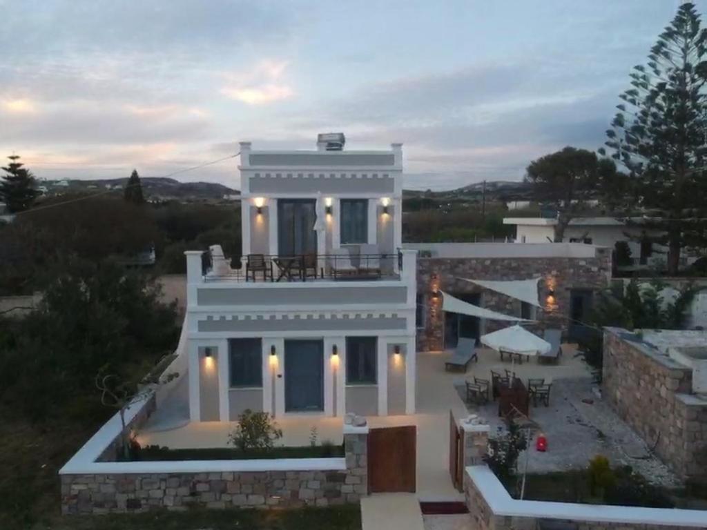Mavrokastro Holiday home