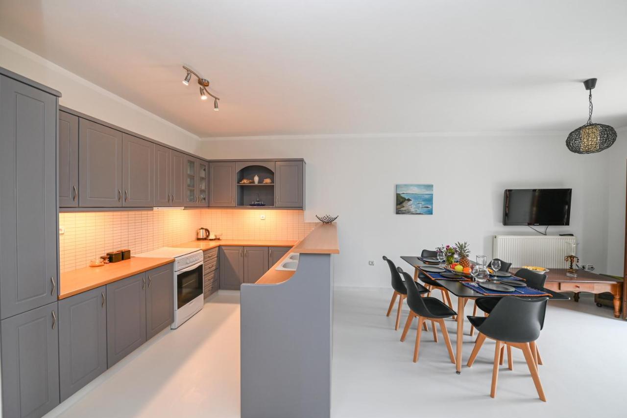 Apartment Santamare *