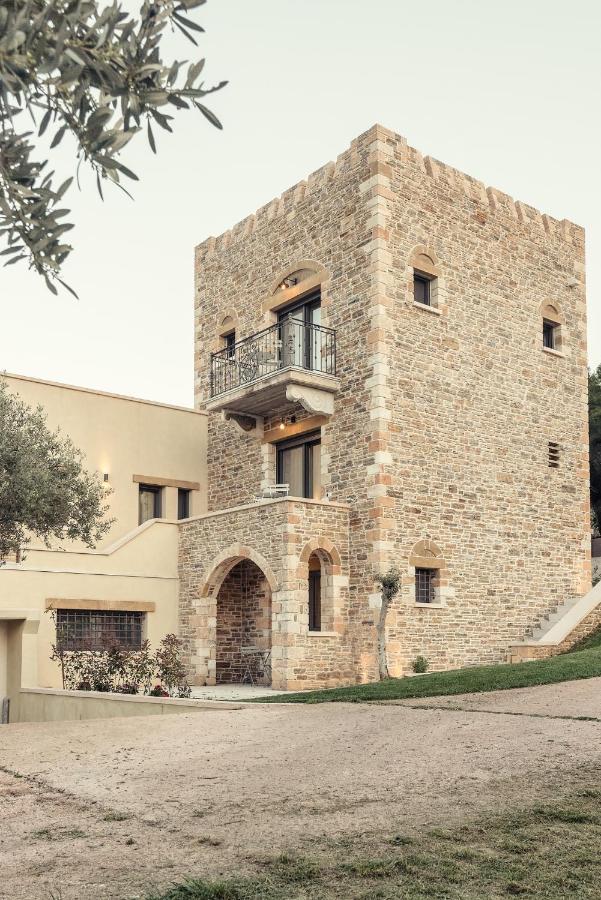 / Sea View And Pool Nearby Athens Villa *