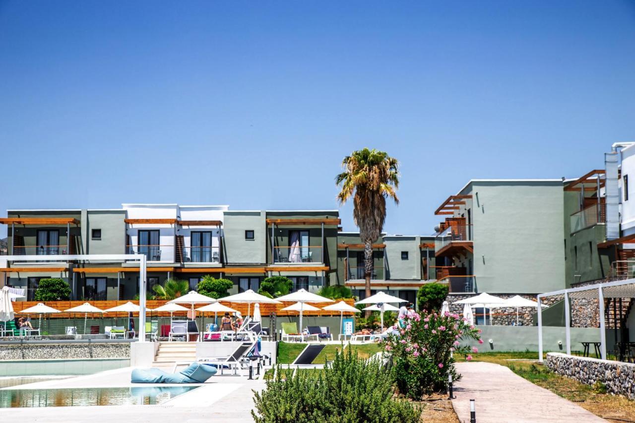 Ampelia Seaside Hotel