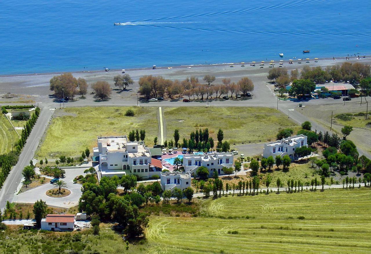 Ampelia Seaside Hotel 4*