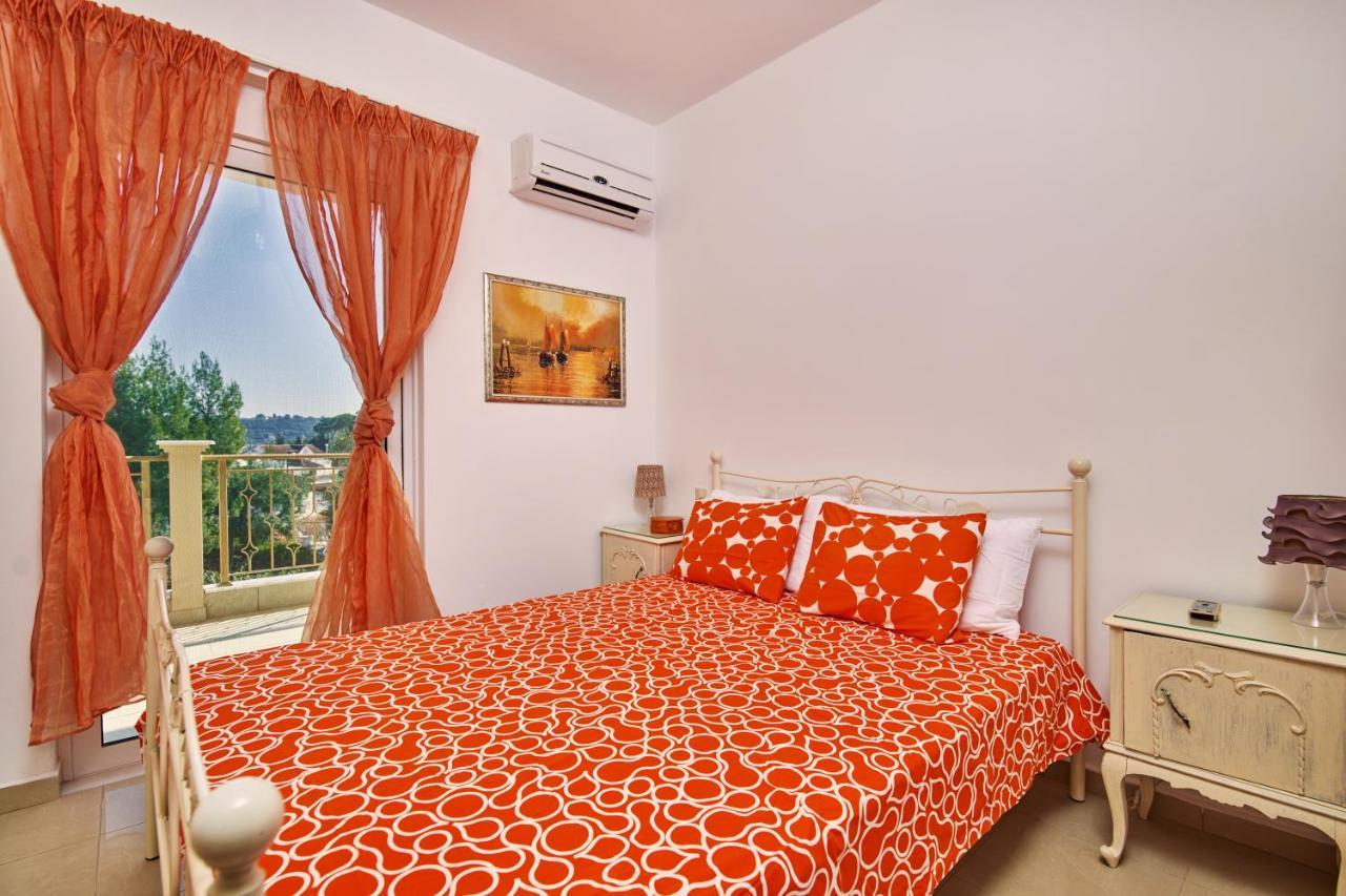 Contessa Irini * Planos (Zakynthos)