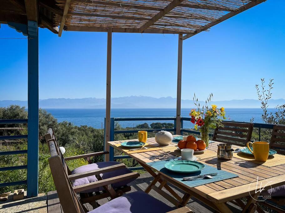 Peaceful Holidays In *