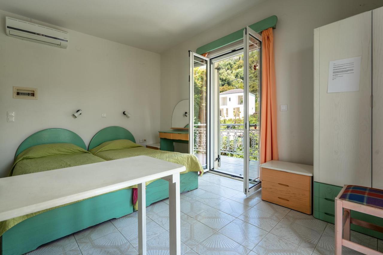 Angela Partial Sea View 6 Apartment Lourdata (Kefalonia)