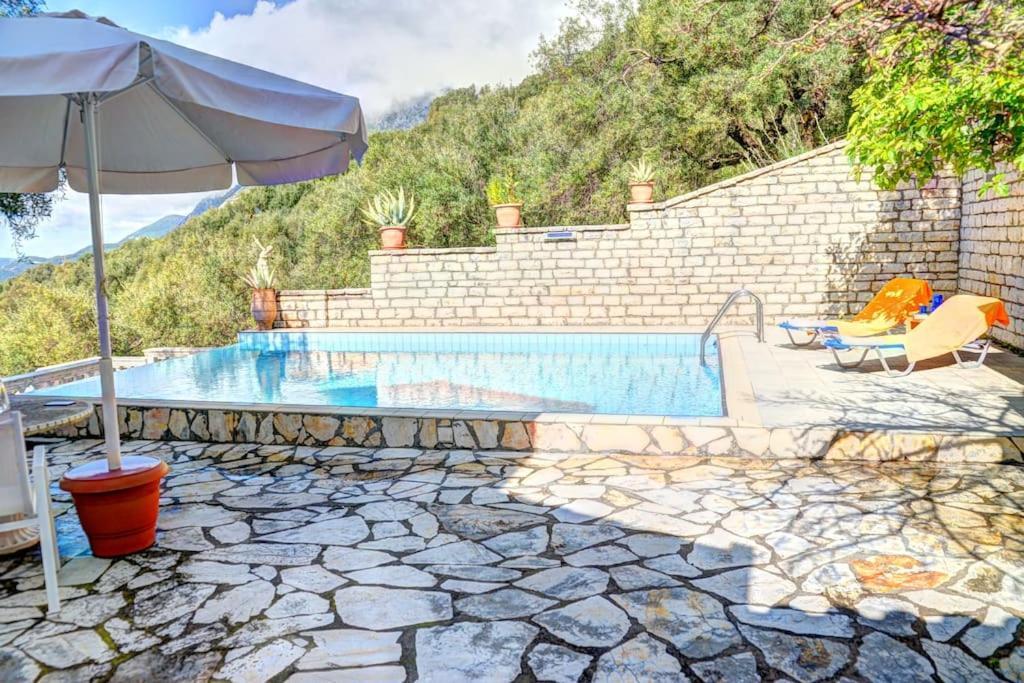 Holiday home Rolling Stolis *