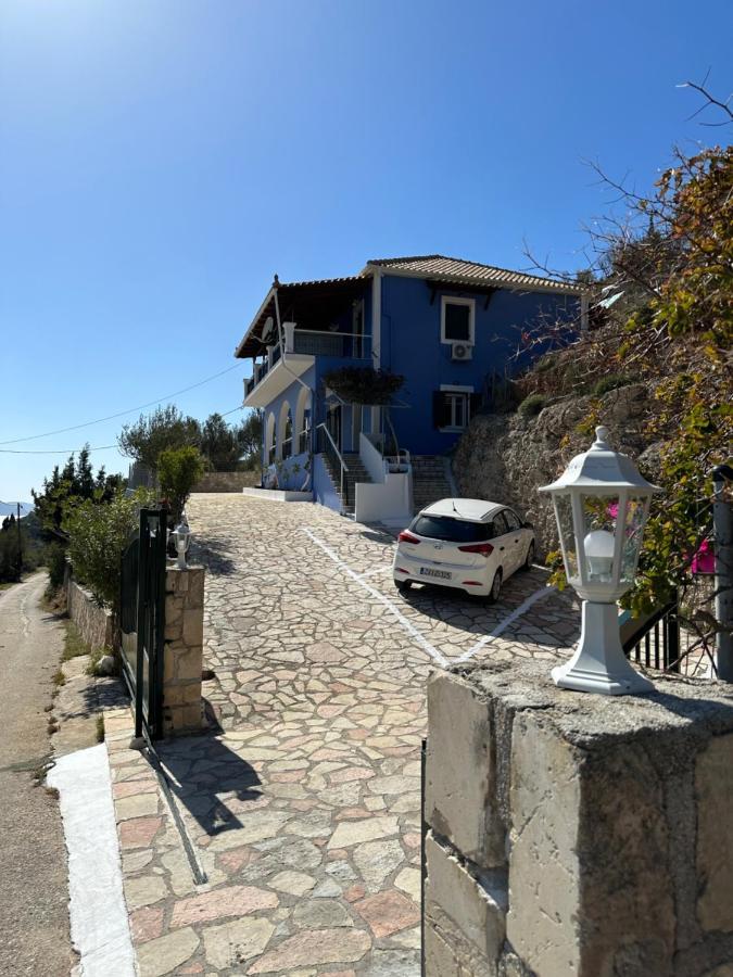 Apartment Assos Blue House