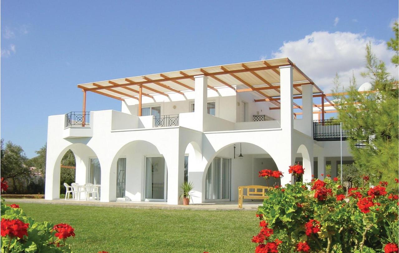 Soleiliosonne, Haus Paris Apartment Ermioni