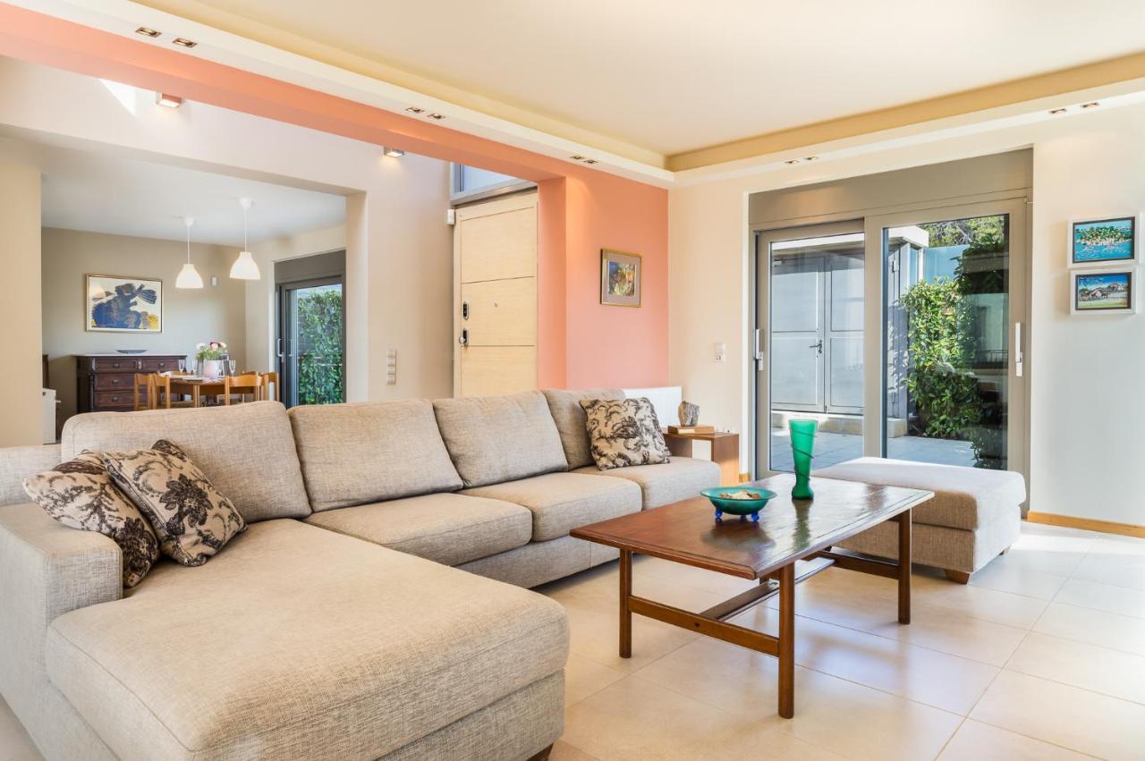 Deluxe Maisonette With Shared Pool 1# *