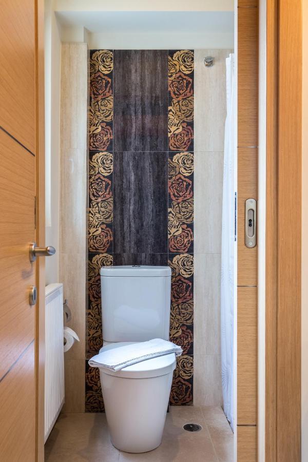 Apartment Deluxe Maisonette With Shared Pool 1# *
