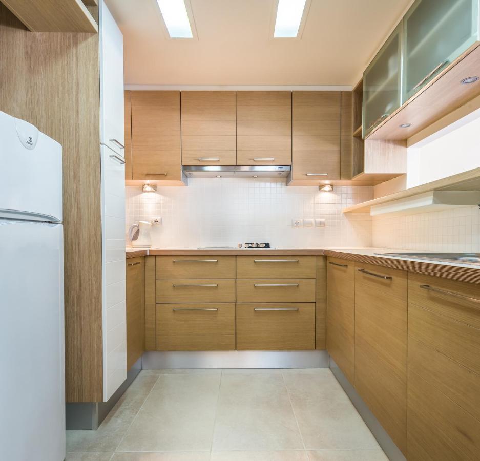 Deluxe Maisonette With Shared Pool 1# *