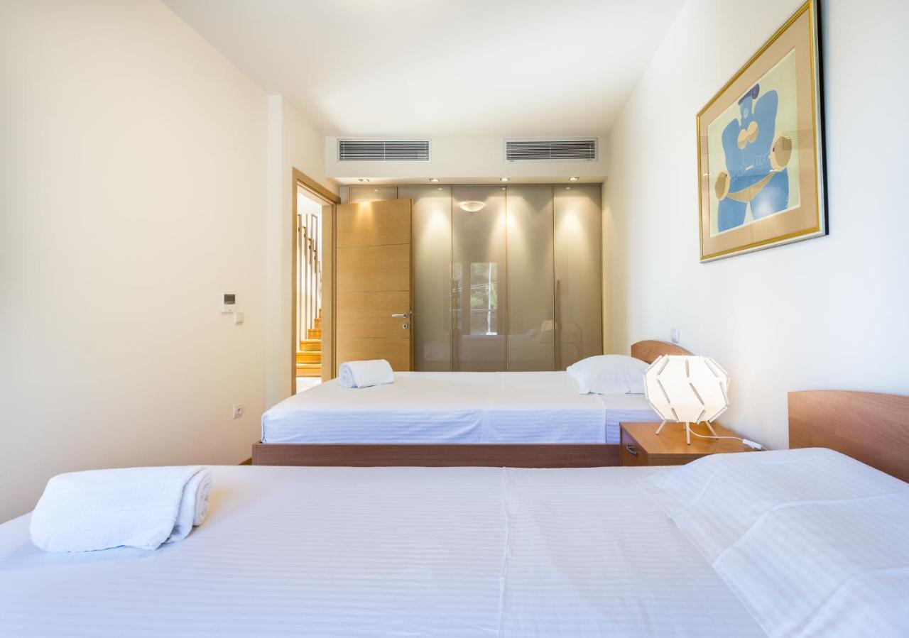 Deluxe Maisonette With Shared Pool 1# *