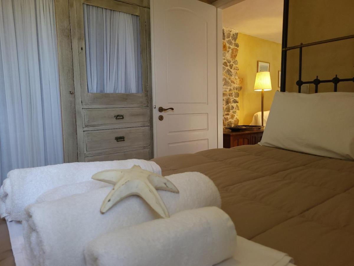 Agali. Holiday home Agia Anna (Evia)