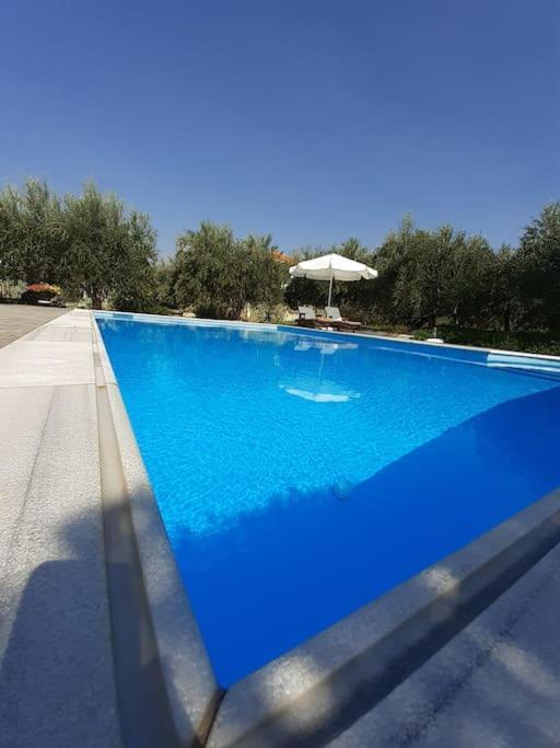 Relaxing Rural Retreat In Mainland Greece Apartment