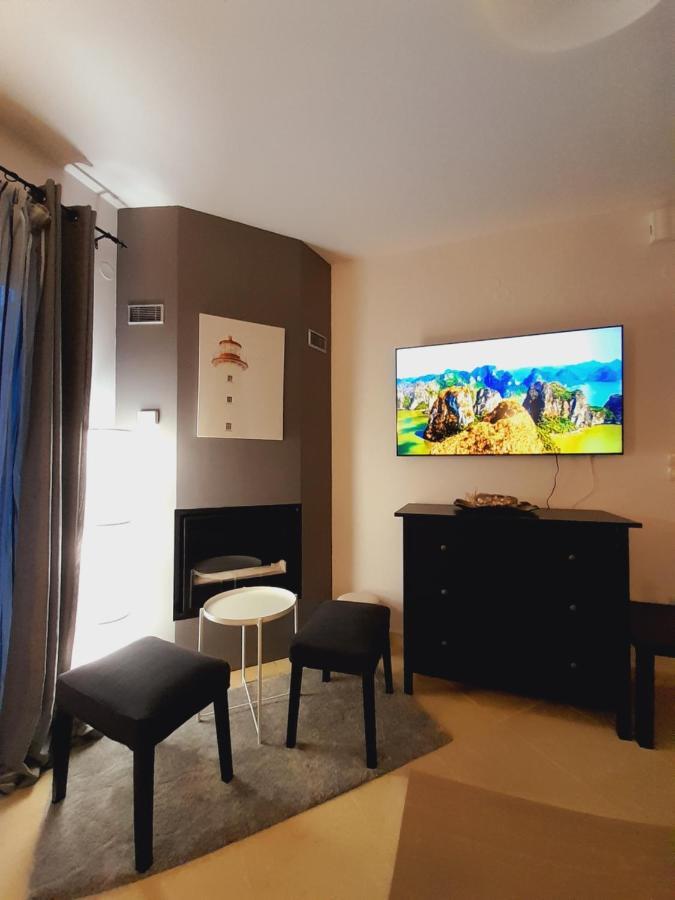 Apartment Beautiful House With Great Castle View! Myrina