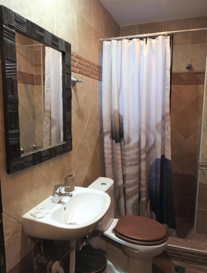 Athina-milina Inn