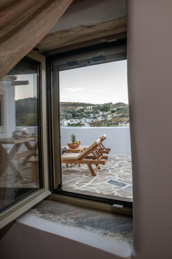Holiday home Emmanouela