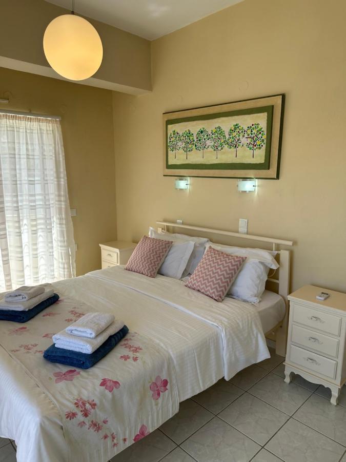 Theodore Seaview Apartment *