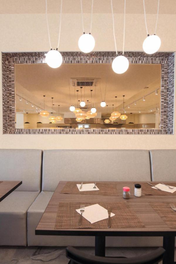Delfinia Hotel 4*