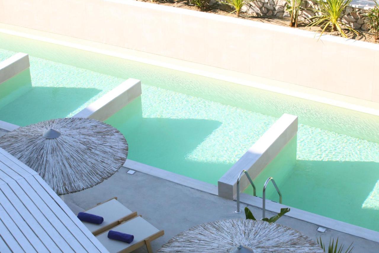 Delfinia Hotel 4*