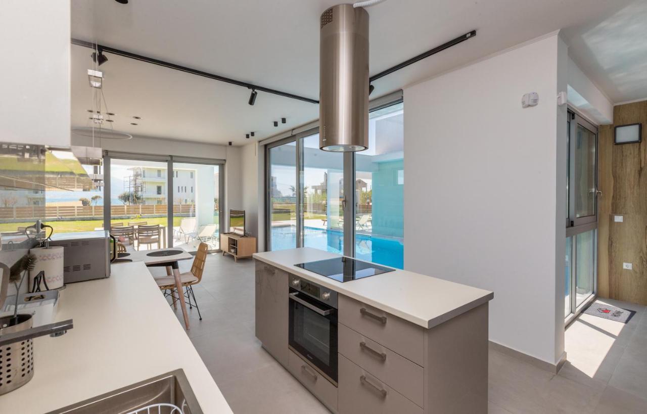 Villa La Del Mare - *