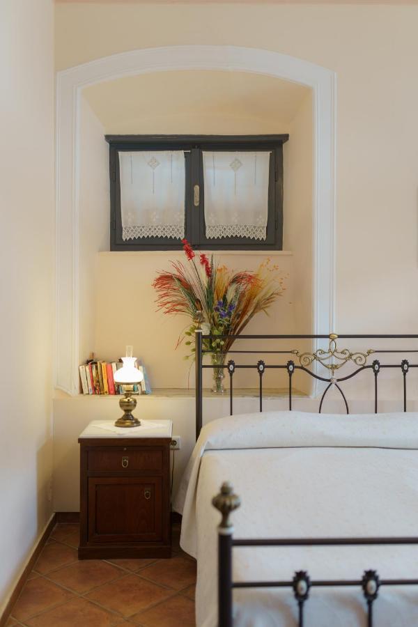 Phaedra Guest house