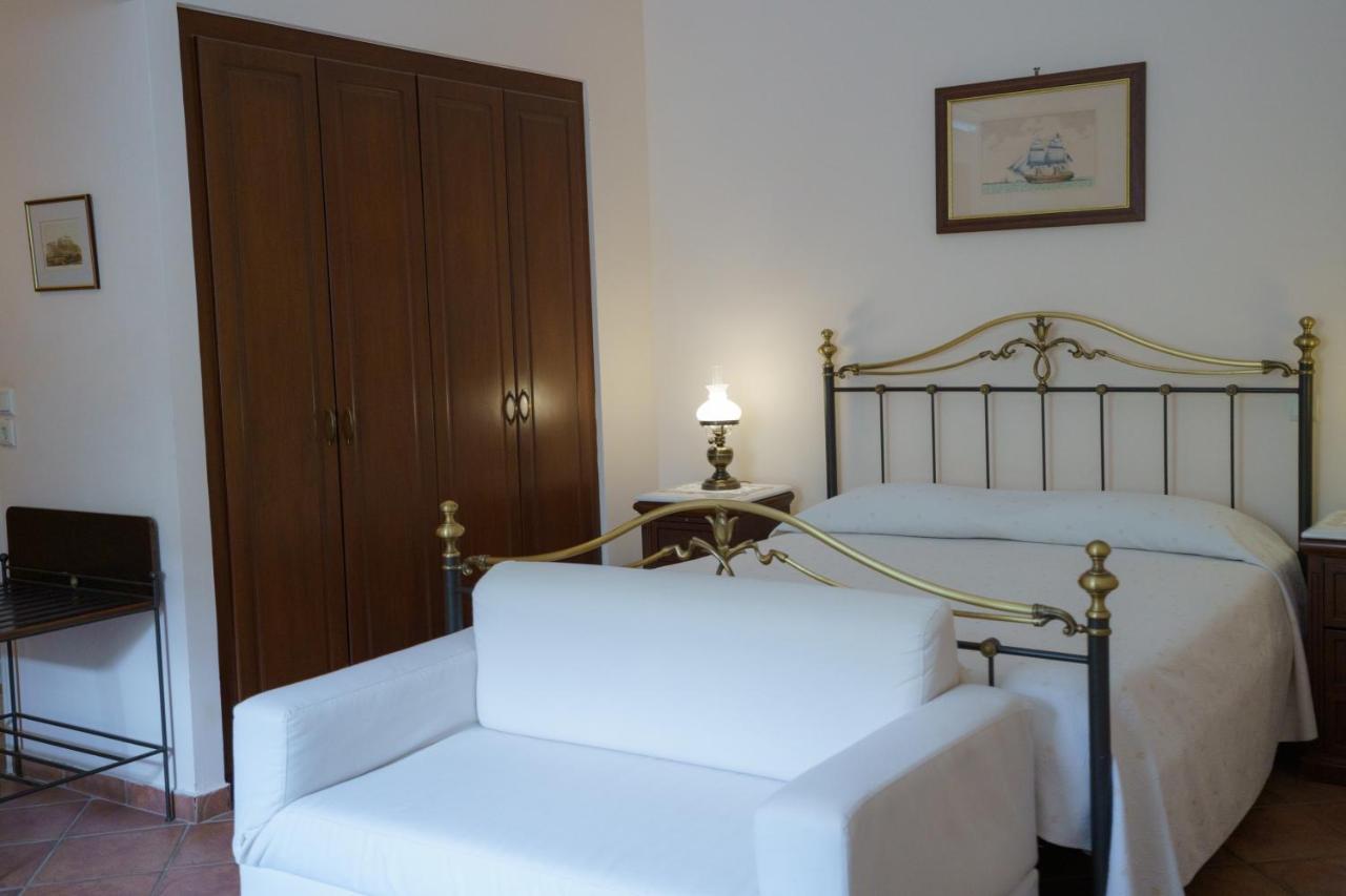 Phaedra Guest house