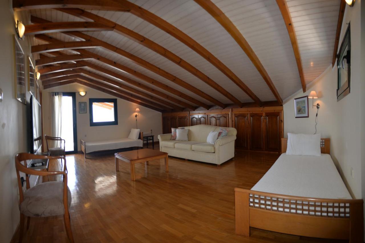 Alex Apartment *
