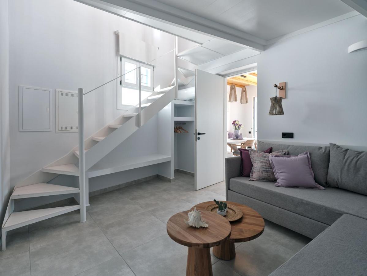 Iresma Apartment Naousa (Paros)