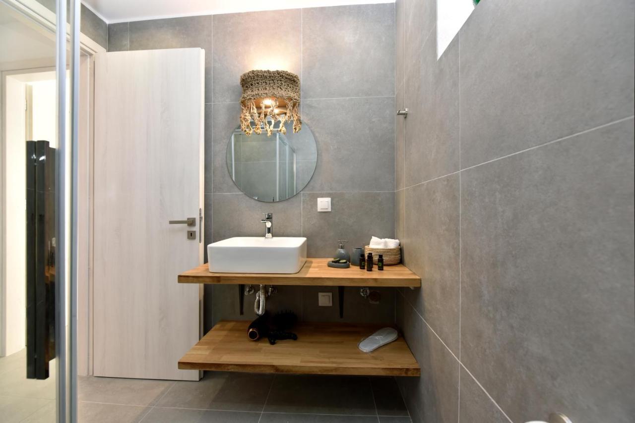 Kryni Deluxe Villa