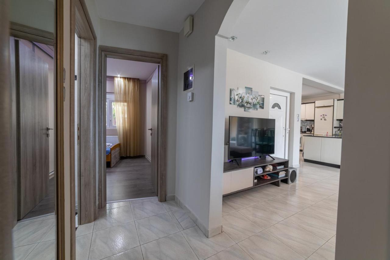Seaside Serenity Apartment *