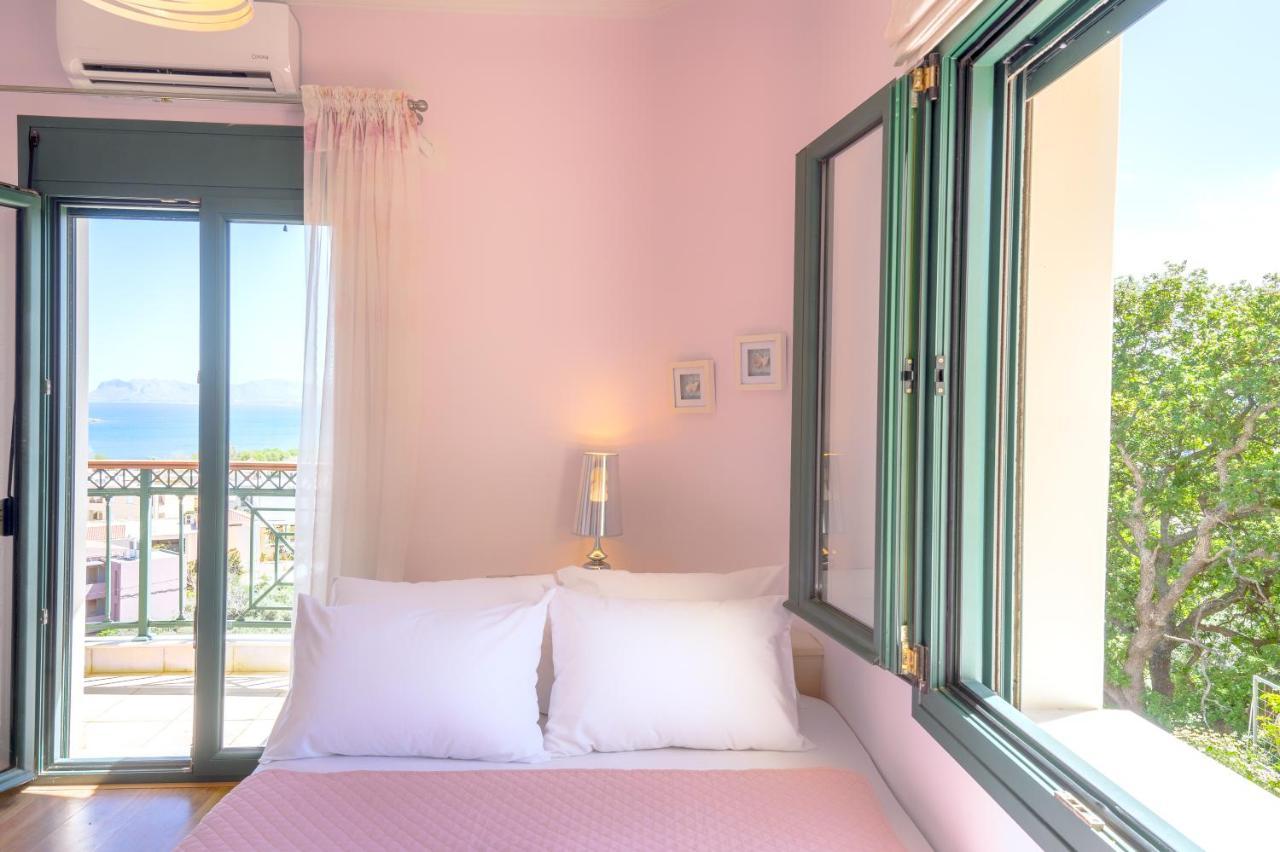 Deja Blue Chania Apartment